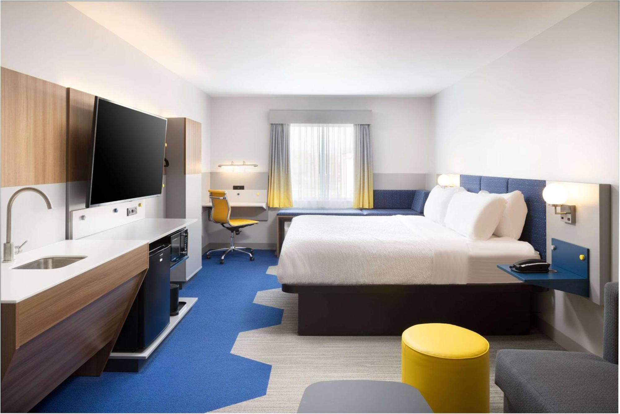Microtel Inn & Suites By Wyndham Macedon Exteriér fotografie